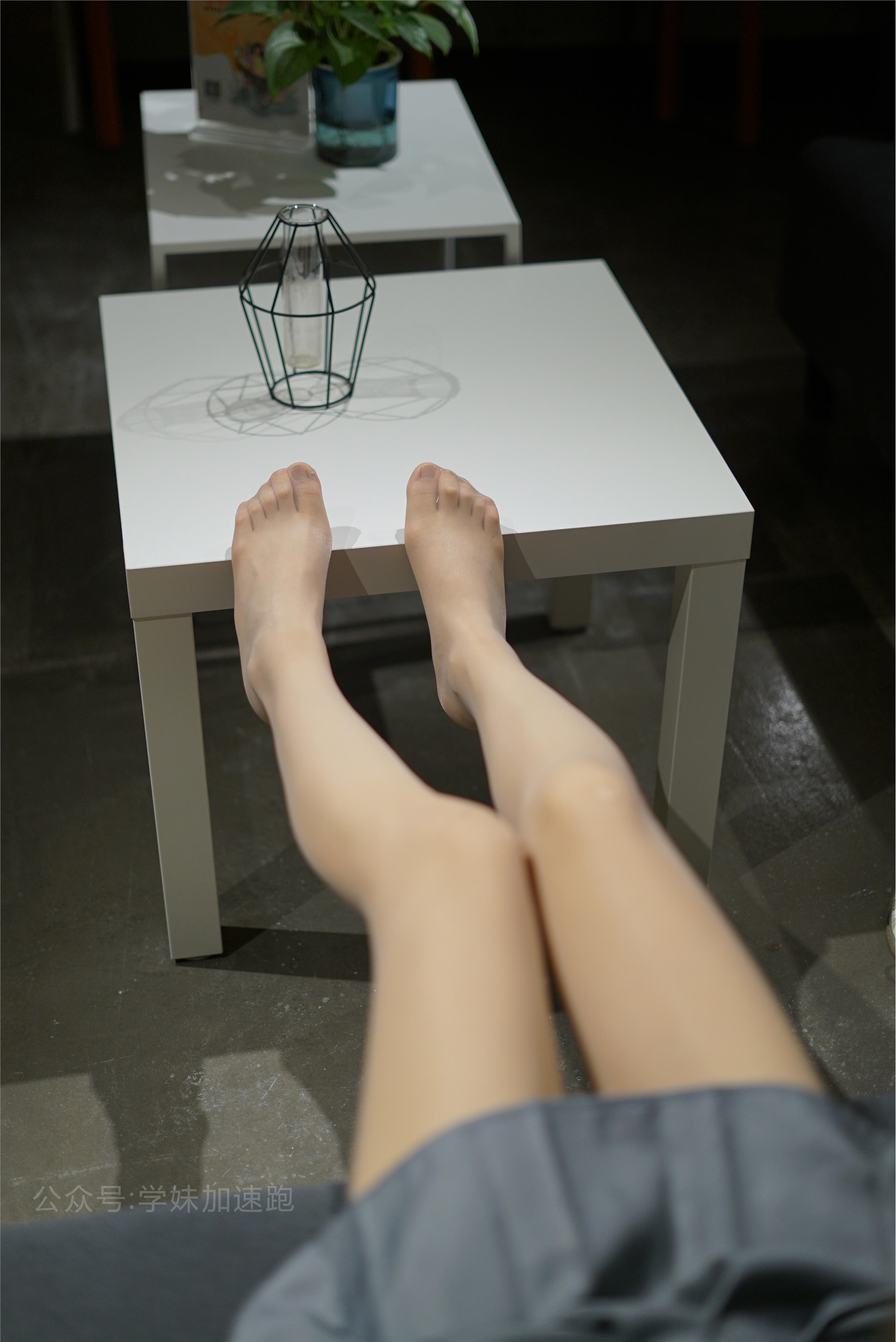 学妹加速跑 XM044《书巢里的金发少女-敏儿》